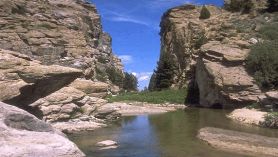 Devil's Gate on the Sweetwater River, Wyoming | Photo: BLM/Wyoming